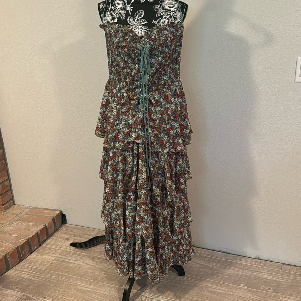 Wester floral layered dress w corset top